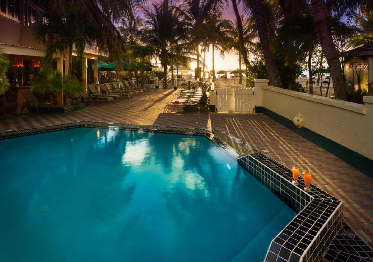 The Atrium Beach Resort And Spa, Ascend Hotel Collection Simpson Bay Exterior photo