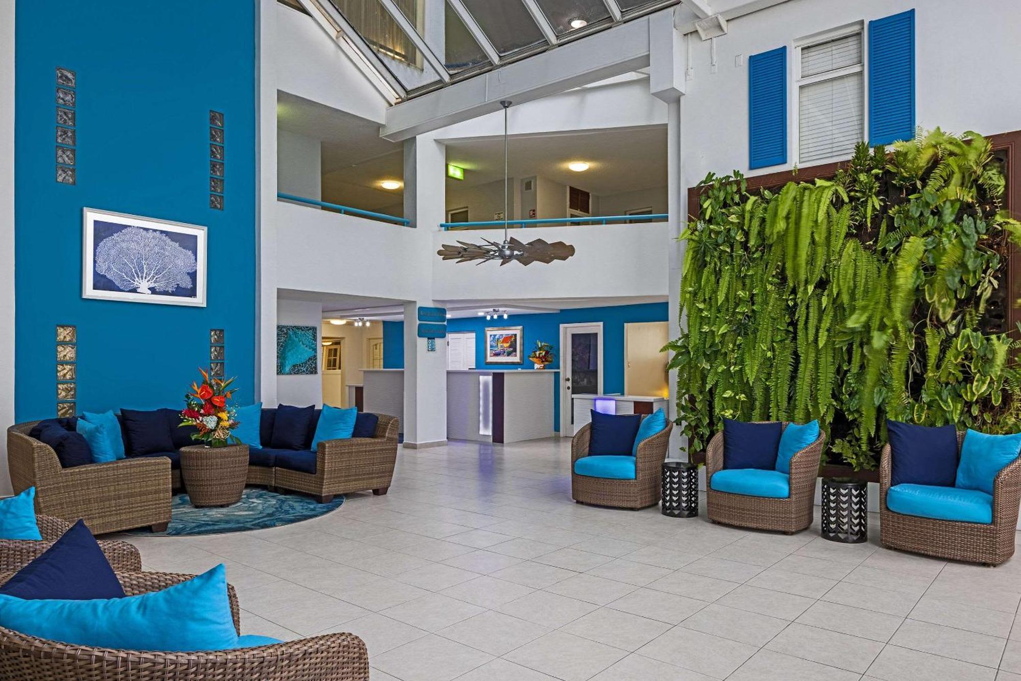 The Atrium Beach Resort And Spa, Ascend Hotel Collection Simpson Bay Exterior photo